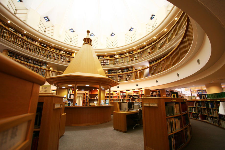 国際日本文化研究センター 図書館